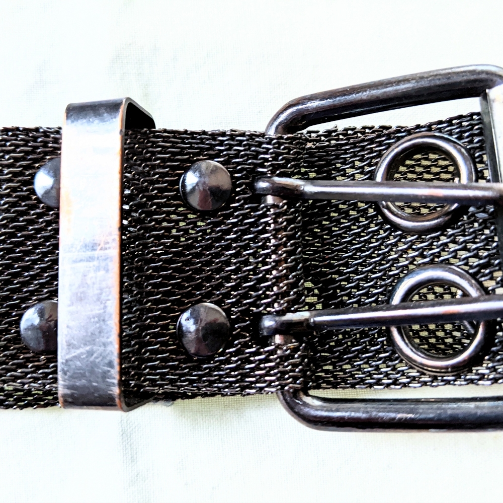Silver Metallic, Unisex, Adjustable Belt from London. W 42", H 1.5"